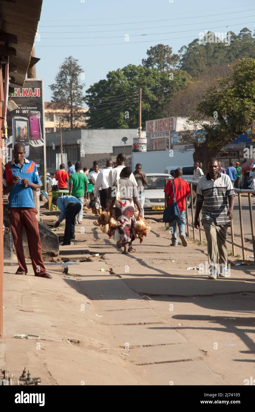 Street scene, Limbe, Malawi - Limbe and Blantyre form a conurbation and the largest town in Malawi.  Limbe is a very dense commercial and industrial a Stock Photo