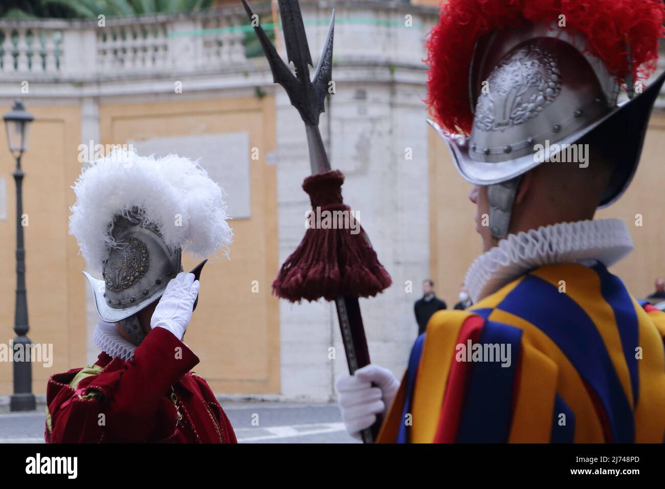 May 5, 2022  - Ceremony of the Pontifical Swiss Guard in memory of the 147 killed during the sack of Rome (May 6th 1527) in defense of the reigning Pope Clement VII at the Vatican. Â©EvandroInetti via ZUMA Wire (Credit Image: © Evandro Inetti/ZUMA Press Wire) Stock Photo