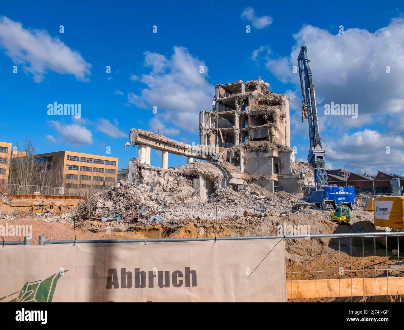 Teardown of the Euler-Hermes-Building in Bahrenfeld, Germany, Hamburg-Ottensen Stock Photo
