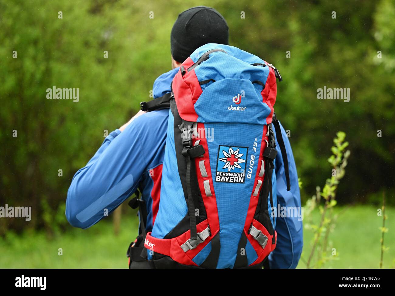 Deuter logo hi-res stock photography and images - Alamy