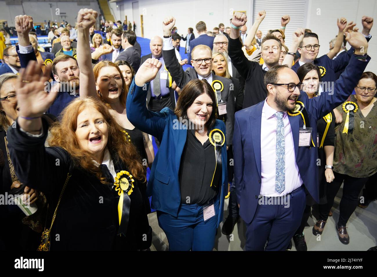 SNP's Susan Aitken (centre) celebrates at the Glasgow City Council count at the Emirates Arena in Glasgow, in the local government elections. Picture date: Friday May 6, 2022. Stock Photo