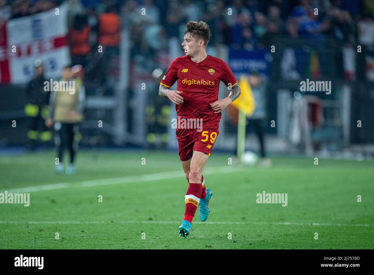 ROME, ITALY - MAY 05: Nicola Zalewski during the UEFA Conference League Semi Final Leg Two match between AS Roma and Leicester at Stadio Olimpico on May 5, 2022 in Rome, Italy. (Photo by Sebastian Frej) Credit: Sebo47/Alamy Live News Stock Photo