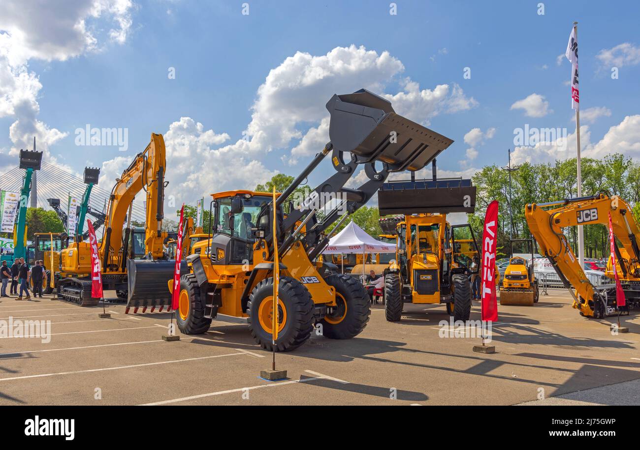 Jcb backhoe loader digger hires stock photography and images Alamy