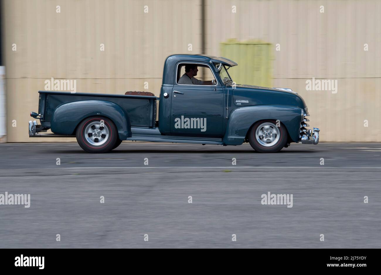 1954 Chevy 3100 pick up truck Stock Photo - Alamy
