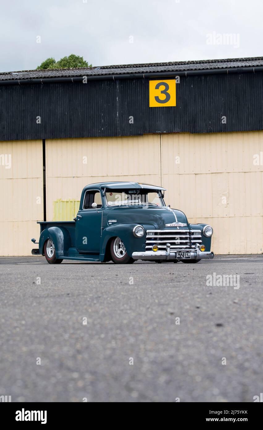 1954 Chevy 3100 pick up truck Stock Photo - Alamy