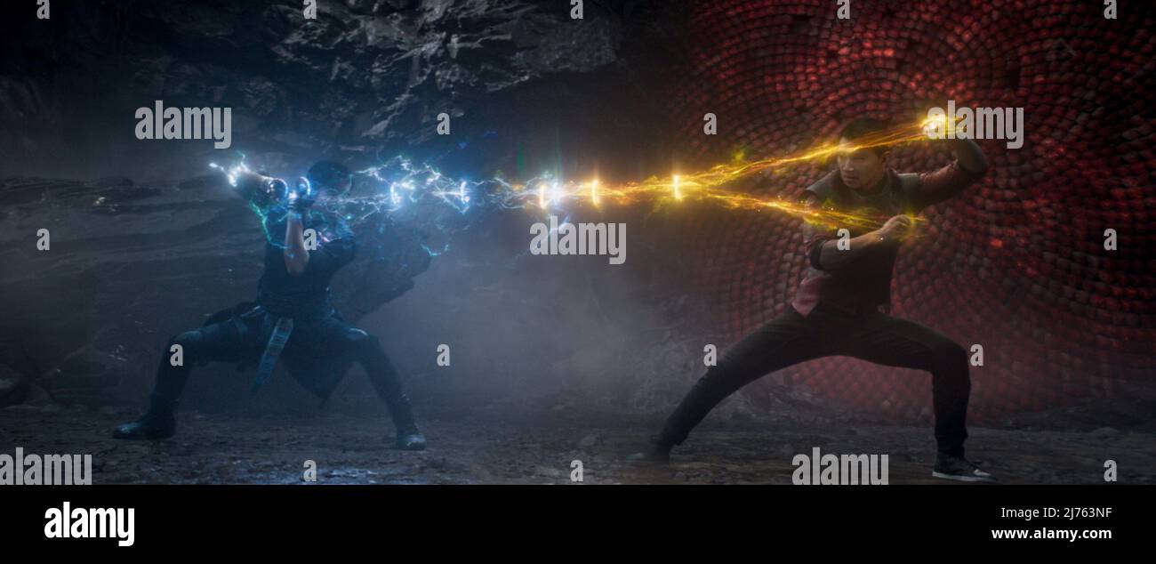 Shang-Chi and the Legend of the Ten Rings (2021 film):  Wenwu (Tony Leung) and Shang-Chi (Simu Liu) Stock Photo