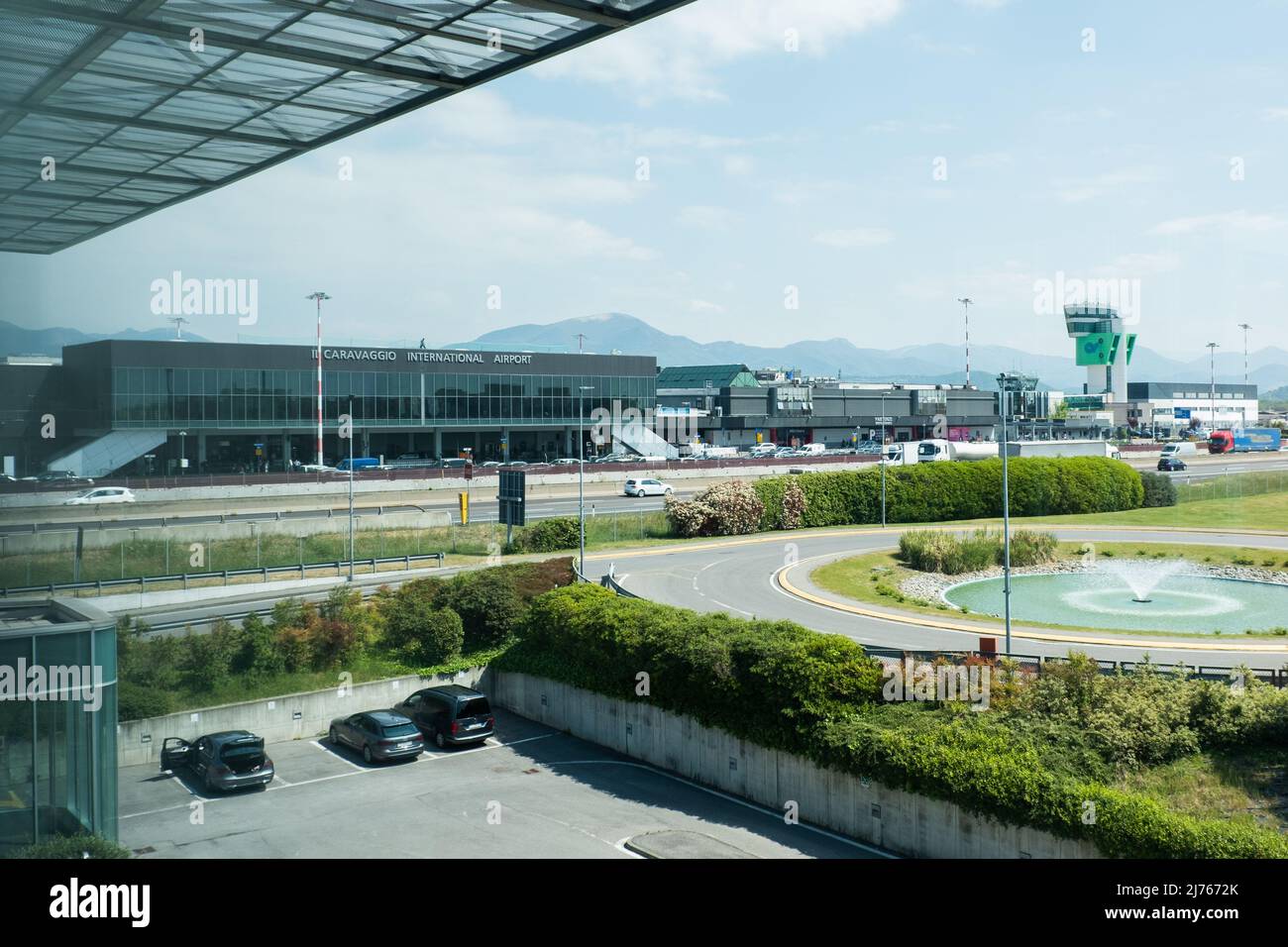 Joie du vin impoli parking airport bergamo crabe dentiste reproduire