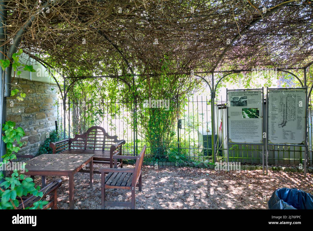 Arnstein rose garden hires stock photography and images Alamy