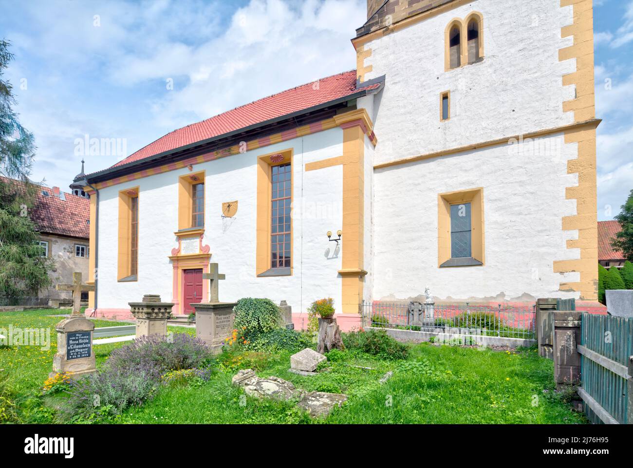 Church, St. Kilian, burial place, Bedheim castle, house facade, village