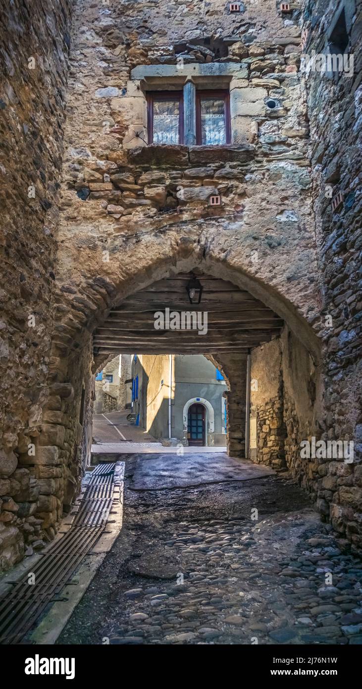 Passage in La Caunette. The municipal territory belongs to the Regional Natural Park of Haut Languedoc. Stock Photo