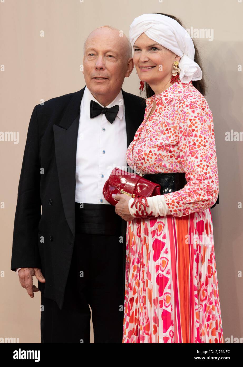 Julian Fellowes and Emma Joy Kitchener attends the world premiere of 'Downtown Abbey: A New Era' at Cineworld Leicester Square on April 25, 2022 in Lo Stock Photo