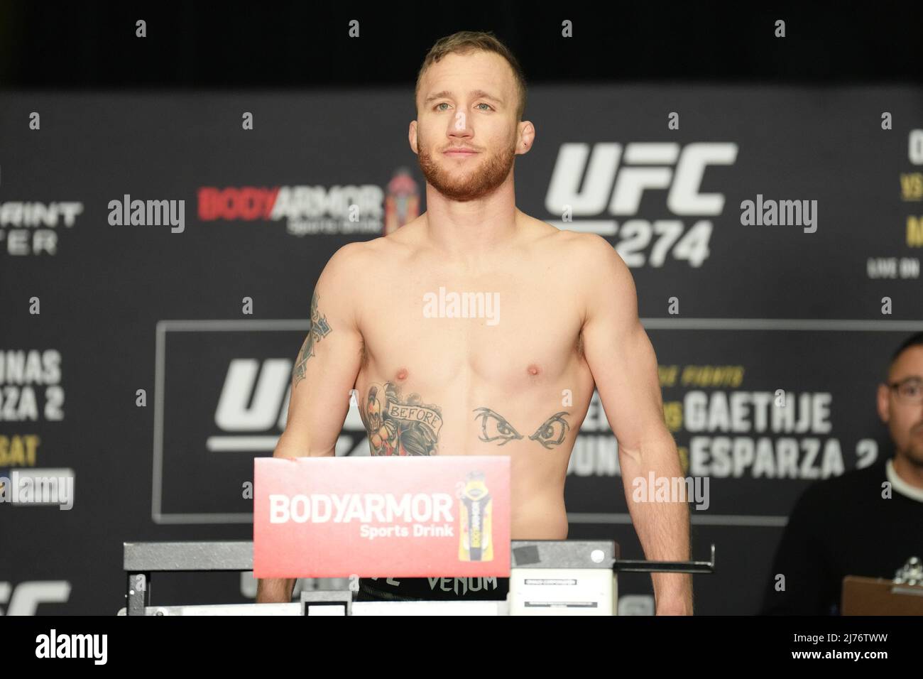 Justin Gaethje signed UFC MMA 8X10 poster picture autograph