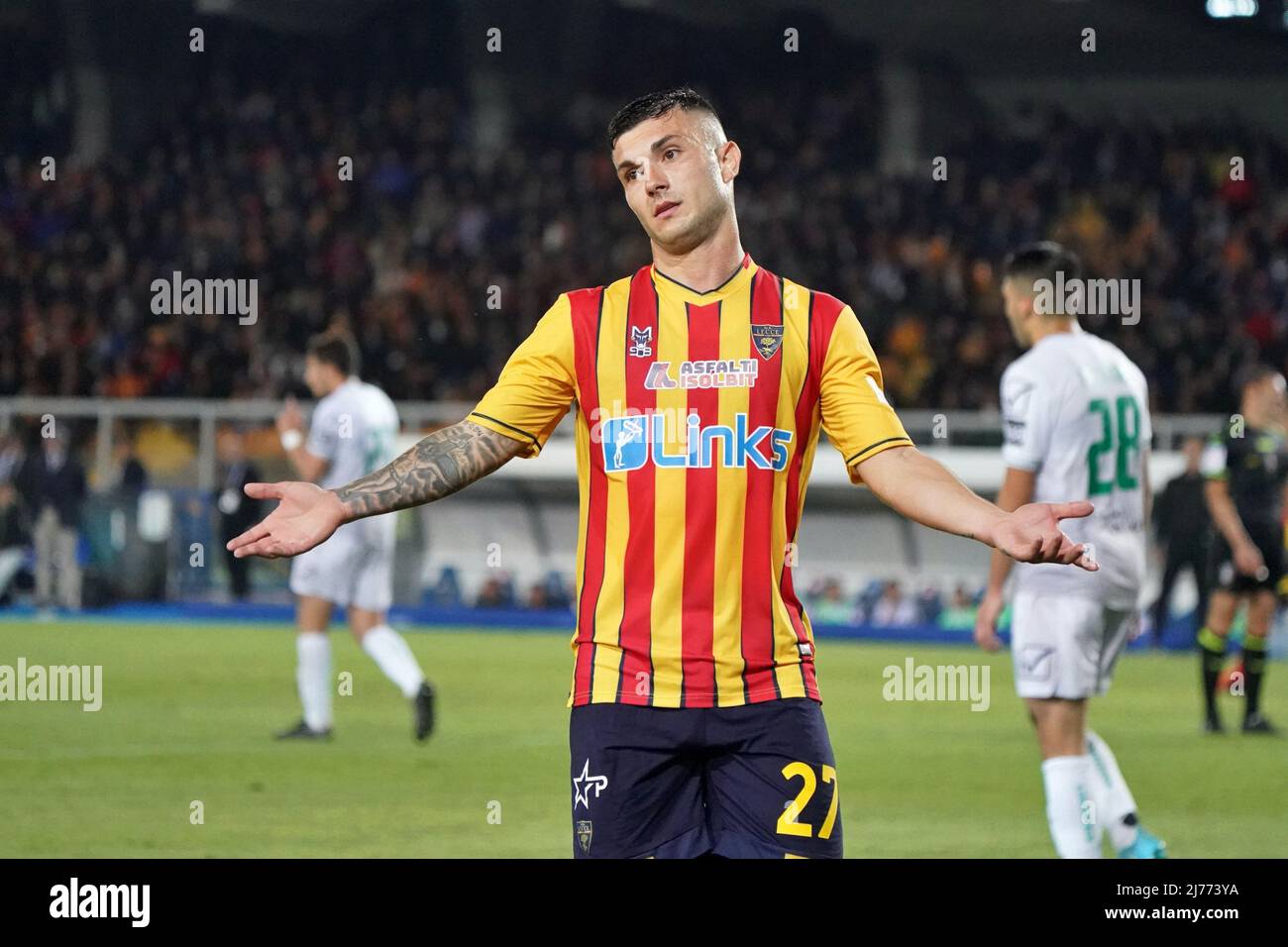 Stadio Via del Mare, Lecce, Italy, May 06, 2022, Gabriel Strefezza (US  Lecce) during US Lecce vs Pordenone Calcio - Italian soccer Serie B match  Stock Photo - Alamy