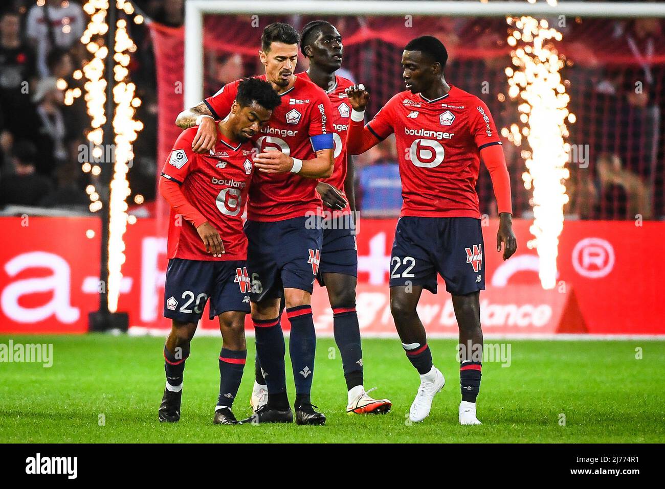 May 6, 2022, Villeneuve-d'Ascq, France, France: Angel GOMES of Lille  celebrate his goal with teammates during the Ligue 1 match between Lille  OSC (LOSC) and AS Monaco at Pierre Mauroy Stadium on