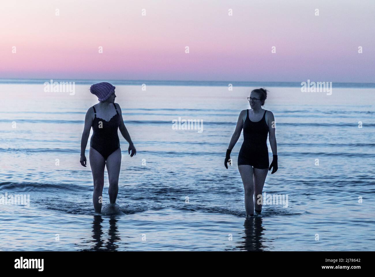 Fountainstown, Cork, Ireland. 07th May, 2022. Anne O' Keeffe and Lisa
