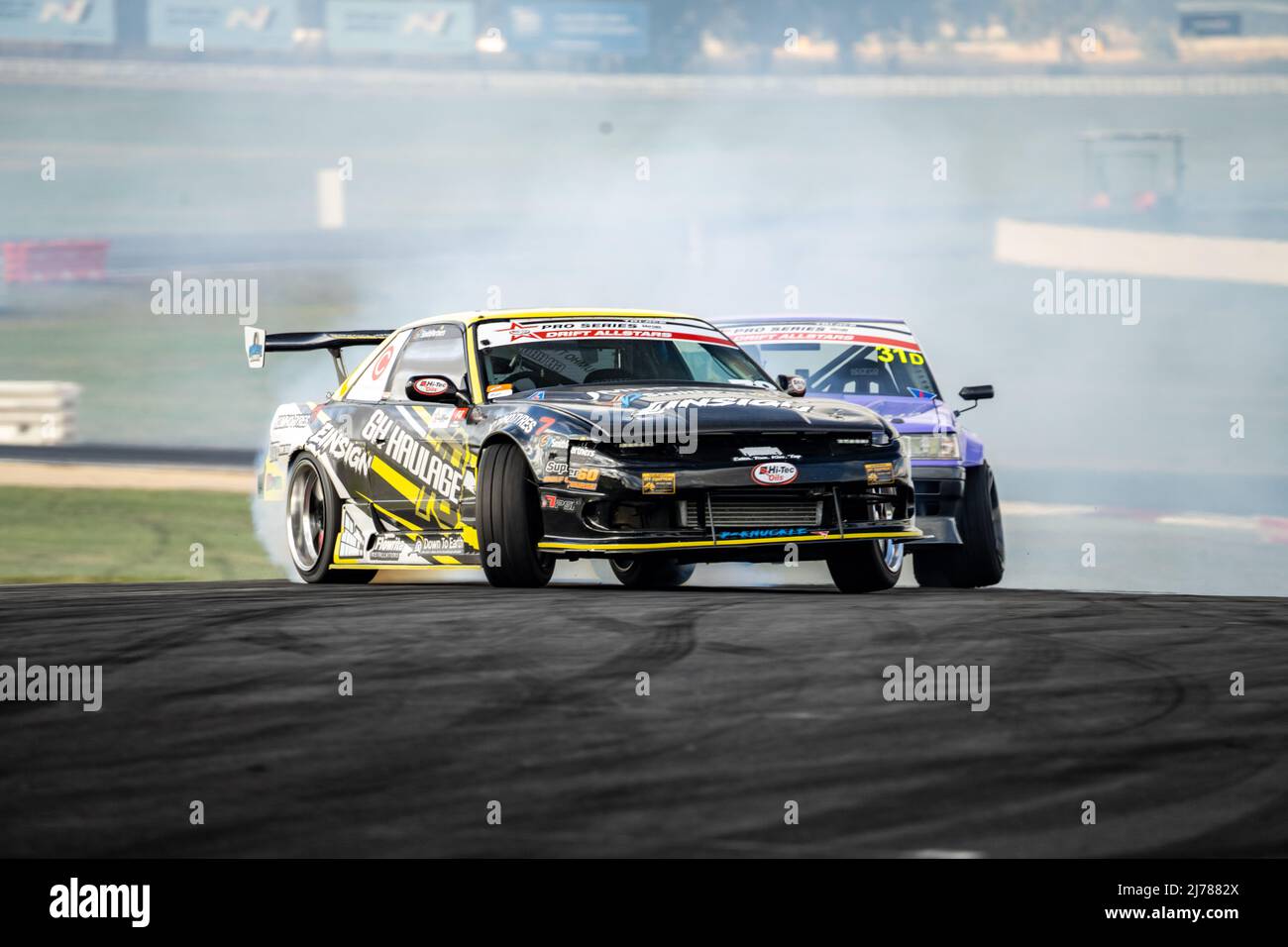 Benalla, Victoria, Australia. 7th May 2022. Dale Campaign #78 leading the run closely followed by Jason Ferron #31. Credit: James Forrester/Alamy Live News Stock Photo