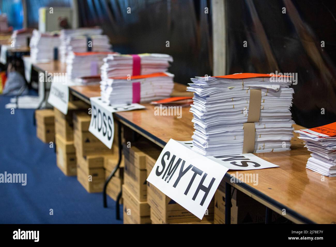 Ballot papers for Belfast East for the Northern Ireland Assembly Election at the Titanic Exhibition Centre in Belfast. Picture date: Saturday May 7, 2022. Stock Photo