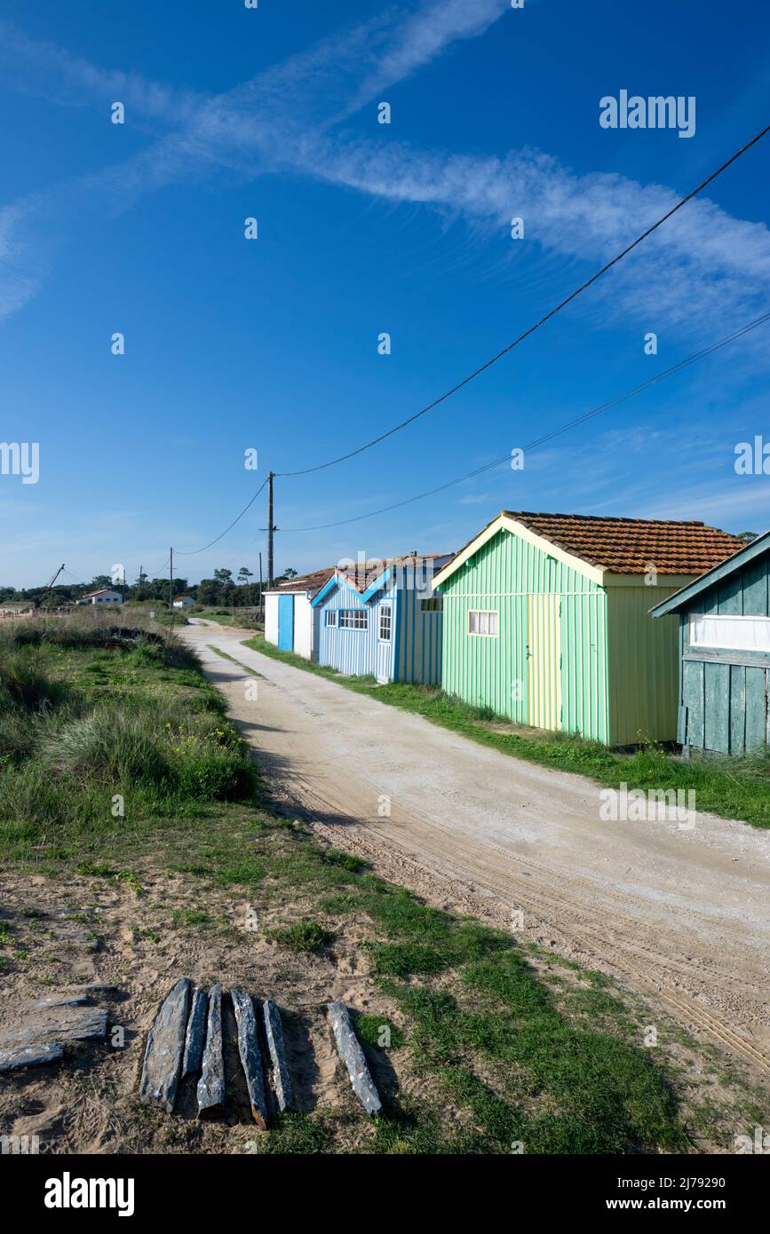 Footpath and colourful fisherman cabins at Fort Royer oyster village