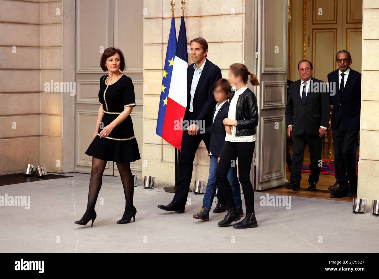 Paris, France. 07th May, 2022. Sébastien Auzière avec sa femme
