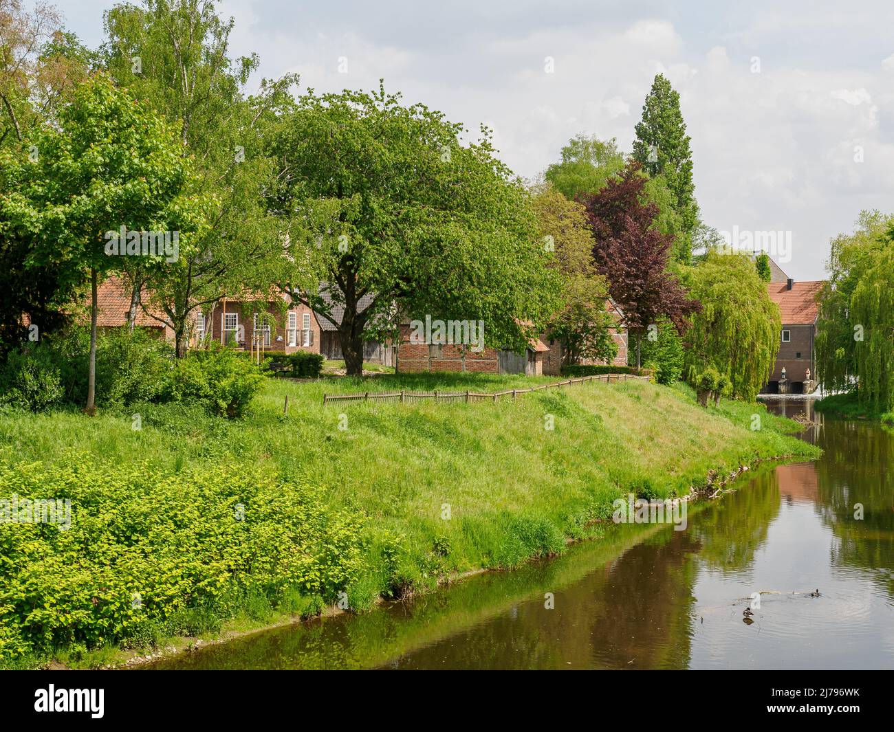 Old Houses At A River In The German Muensterland Stock Photo Alamy old-houses-at-a-river-in-the-german-muensterland-stock-photo-alamy