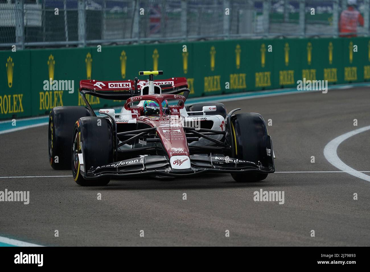 07.05.2022, Miami International Autodrome, Miami, FORMULA 1 CRYPTO.COM  MIAMI GRAND PRIX
,im Bild
Guanyu Zhou (CHN), Alfa Romeo Racing  ORLEN (Photo by Hasan Bratic/AvensImages/LiveMedia/Sipa USA Stock Photo -  Alamy