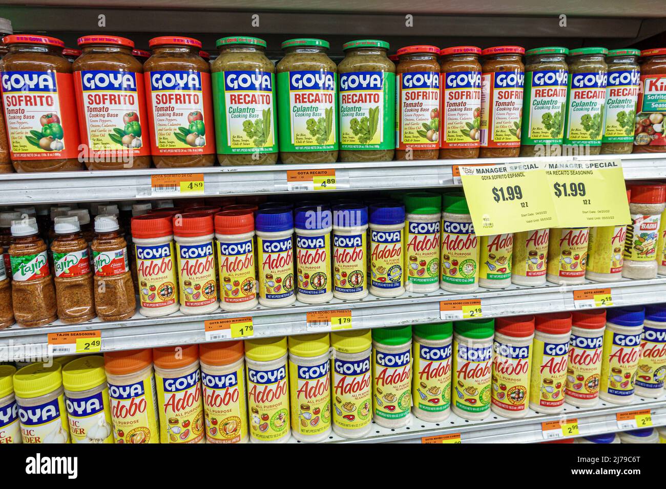 miami-beach-florida-bay-supermarket-grocery-store-inside-interior-shelf-shelves-display-sale-goya-sofrito-recaito-herbs-spices-adobo-2J79C6T.jpg