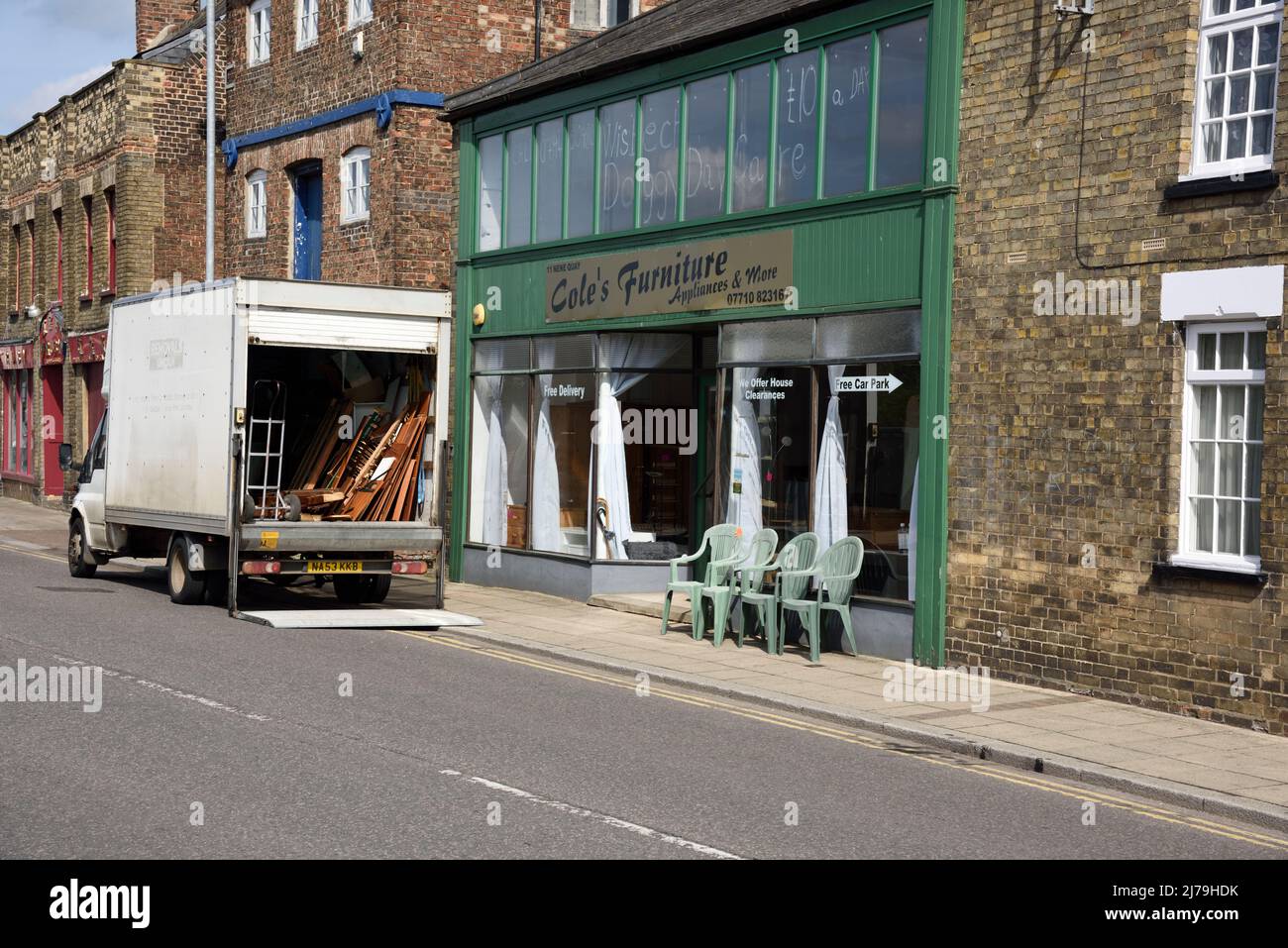 Second hand furniture shop in Wisbech Stock Photo