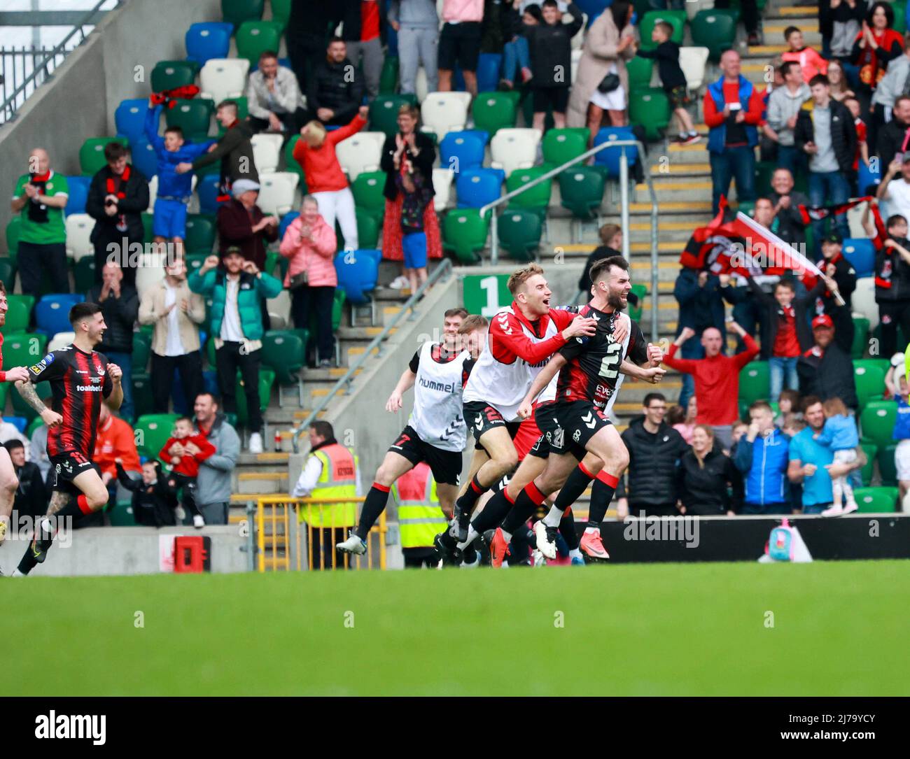 National Football Stadium at Windsor Park, Belfast, Northern Ireland, UK. 07 May 2022. Samuel Gelston's Whiskey Irish Cup Final. Ballymena United v  Crusaders. Action from today's Irish Cup Final (Ballymena Utd – Sky Blue). Johnny McMurray celebrates his late winner for Crusaders. Credit: David Hunter/Alamy Live News. Stock Photo