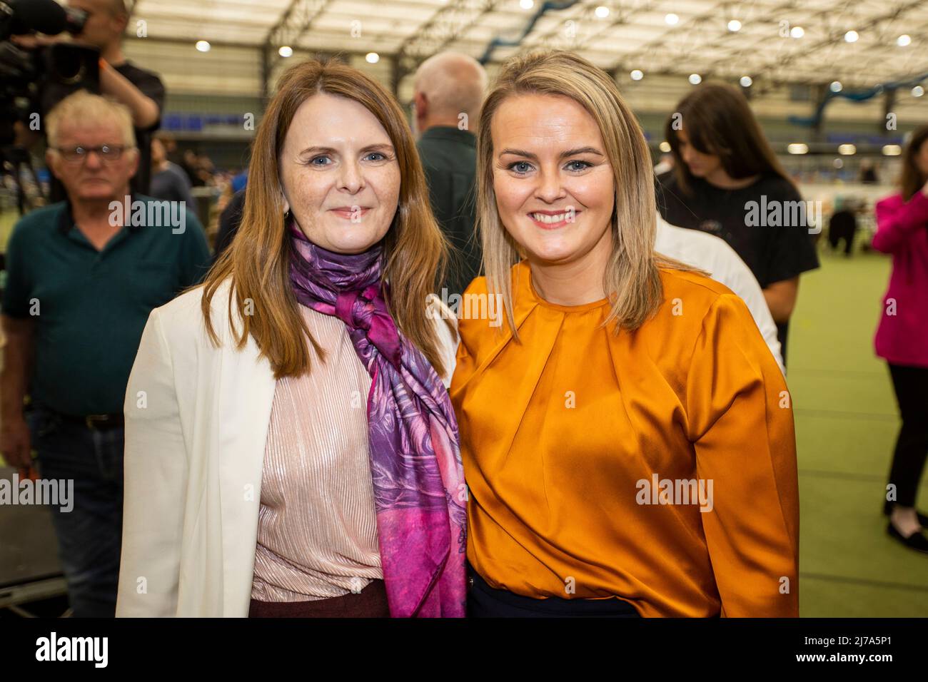 Caoimhe | Denim shirt with collar and buttons main image 1
