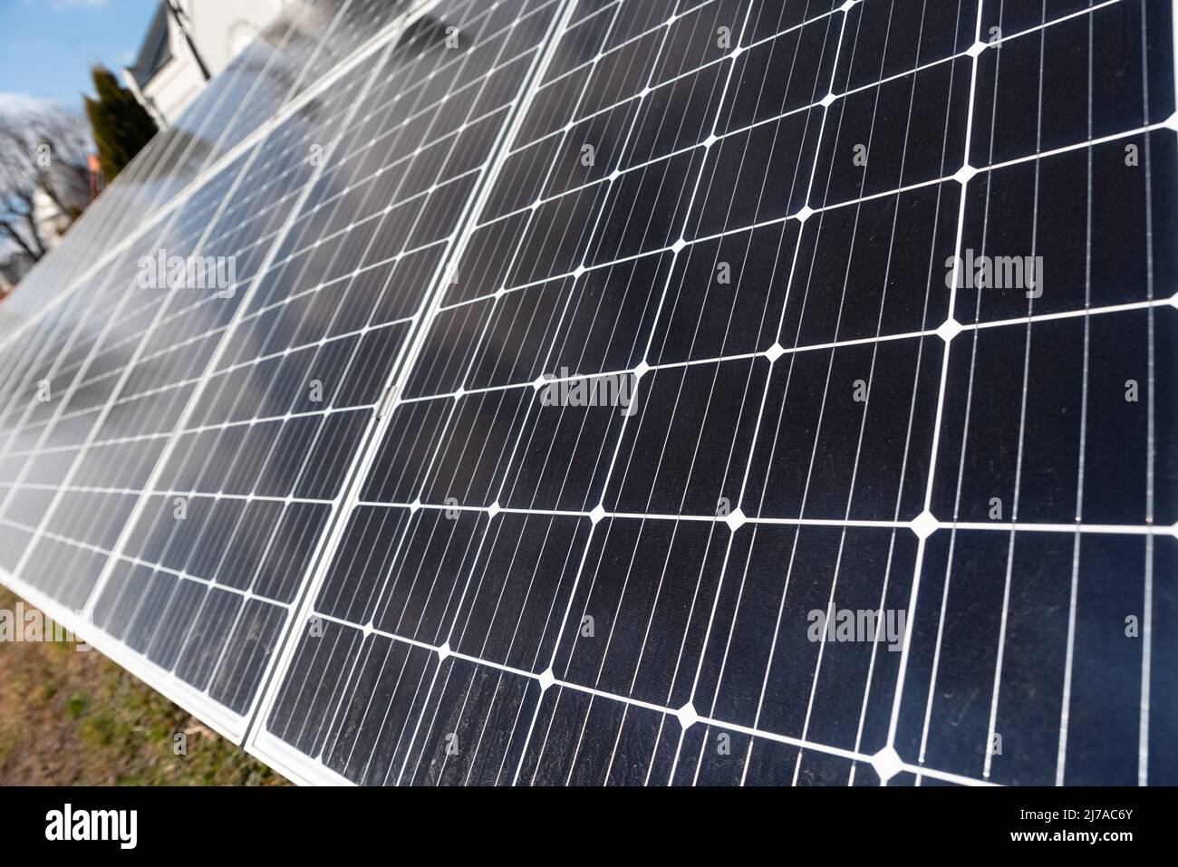 Photovoltaic panels, an alternative source of electricity to coalfired