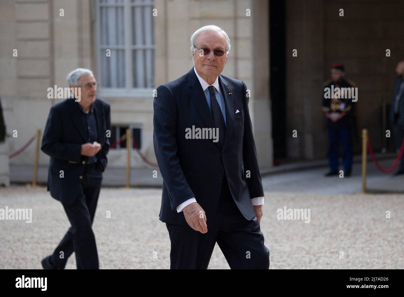 Paris, France. 07th May, 2022. French banker David de Rothschild arrives at the Elysee presidential palace in Paris on May 7, 2022, to attend the investiture ceremony of Emmanuel Macron as French President, following his re-election last April 24. Photo by Raphael Lafargue/ABACAPRESS.COM Credit: Abaca Press/Alamy Live News Stock Photo