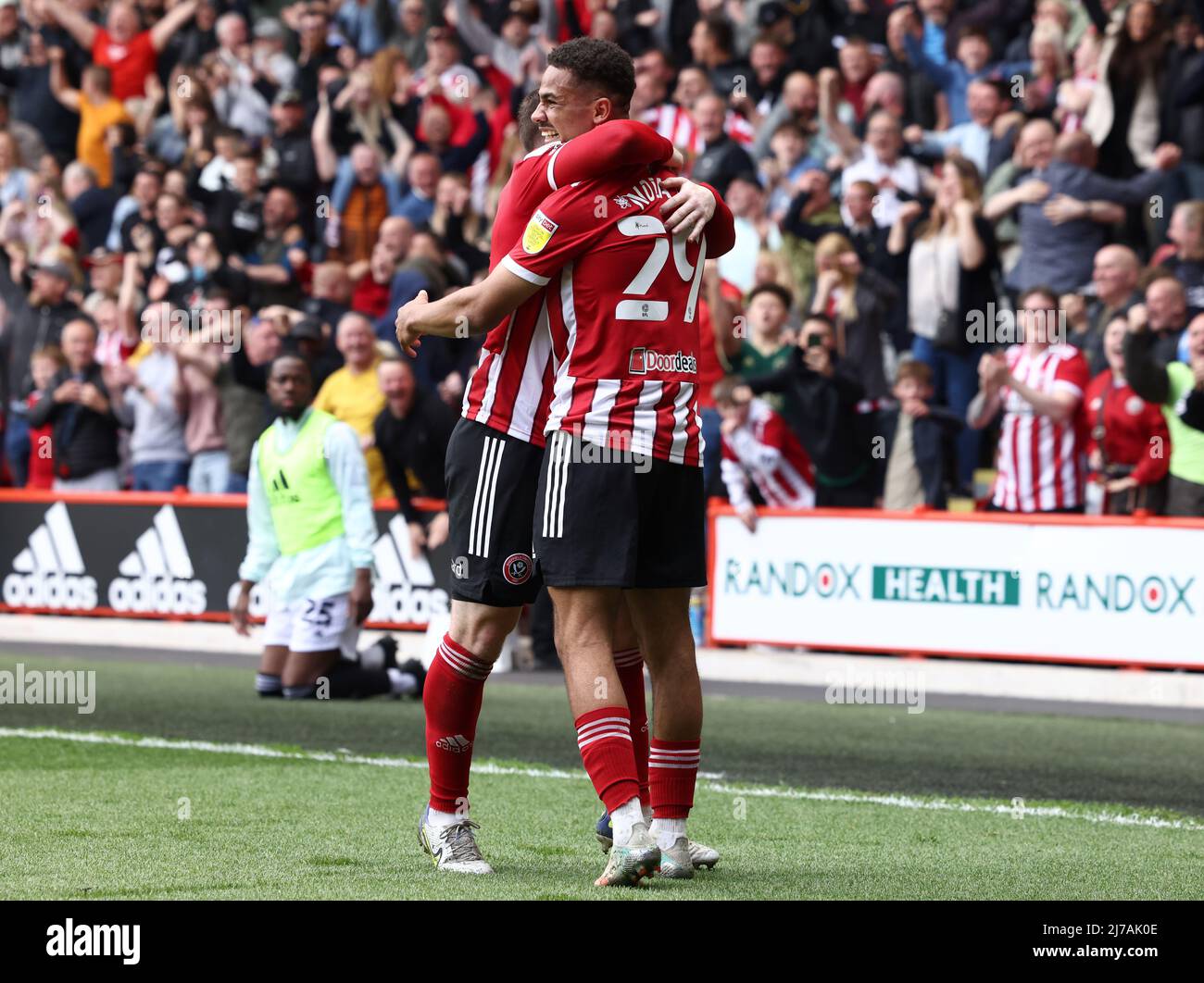 Sheffield, England, 7th May 2022.   lliman Ndiaye (R) of Sheffield Utd celebrates their second goal scored by Morgan Gibbs-White with John Fleck during the Sky Bet Championship match at Bramall Lane, Sheffield. Picture credit should read: Darren Staples / Sportimage Credit: Sportimage/Alamy Live News Stock Photo