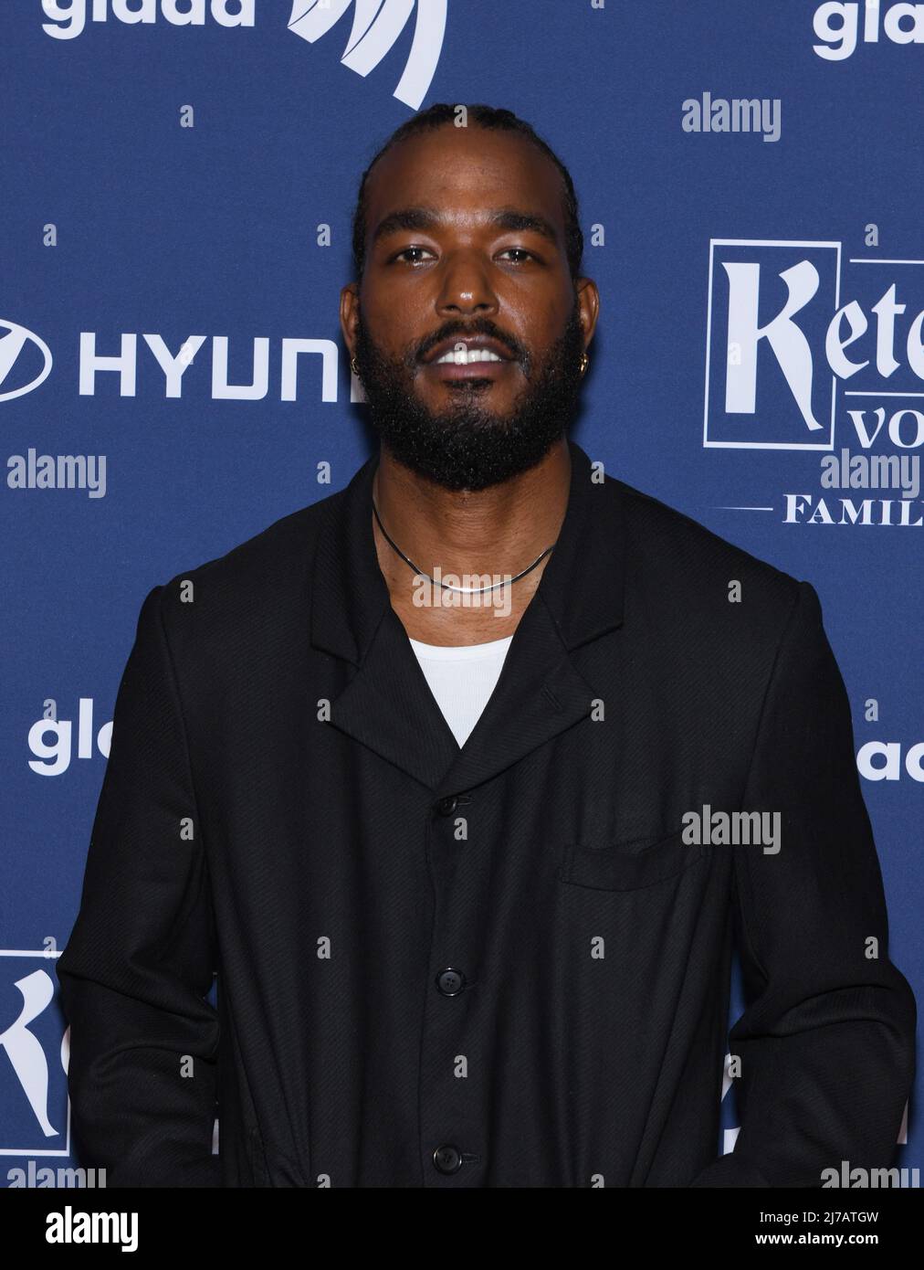 Luke James attends 33rd Annual GLAAD Media Awards at New York Hilton