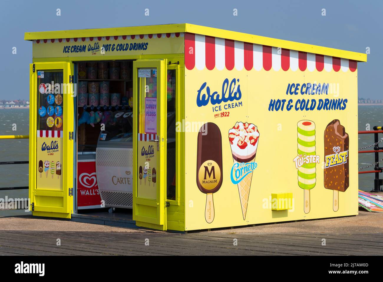Ice cream kiosk on Southend Pier, Southend on Sea, Essex, UK. Visitor