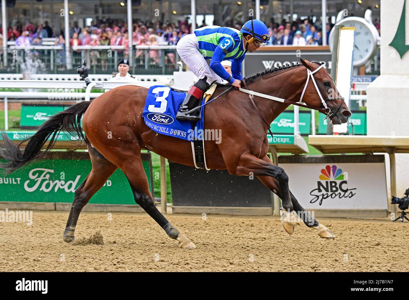 Jackie's Warrior 3 ridden by Joel Rosario wins the Churchill Downs
