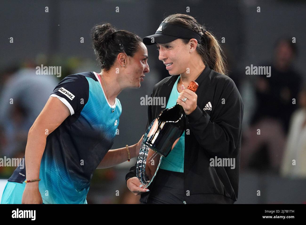 Ons Jabeur, Tunisia, Winner of the WTA Final Madrid Open Tennis 2022 (l) and Jessica Pegula, USA, finalist on May 7, 2022 in Madrid, Spain