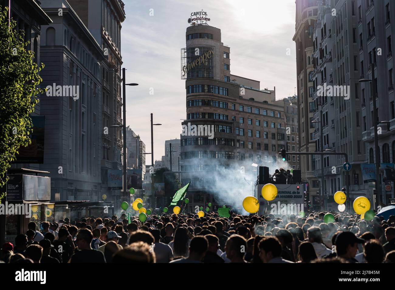 The Gran Via in Madrid with marijuana smoke during a pro-cannabis demonstration. Thousands of pro-cannabis activists took part in a demonstration in La Gran Via in Madrid, Spain, in favor of legalizing the medicinal and recreational use of marijuana. (Photo by Diego Radames / SOPA Images/Sipa USA) Stock Photo