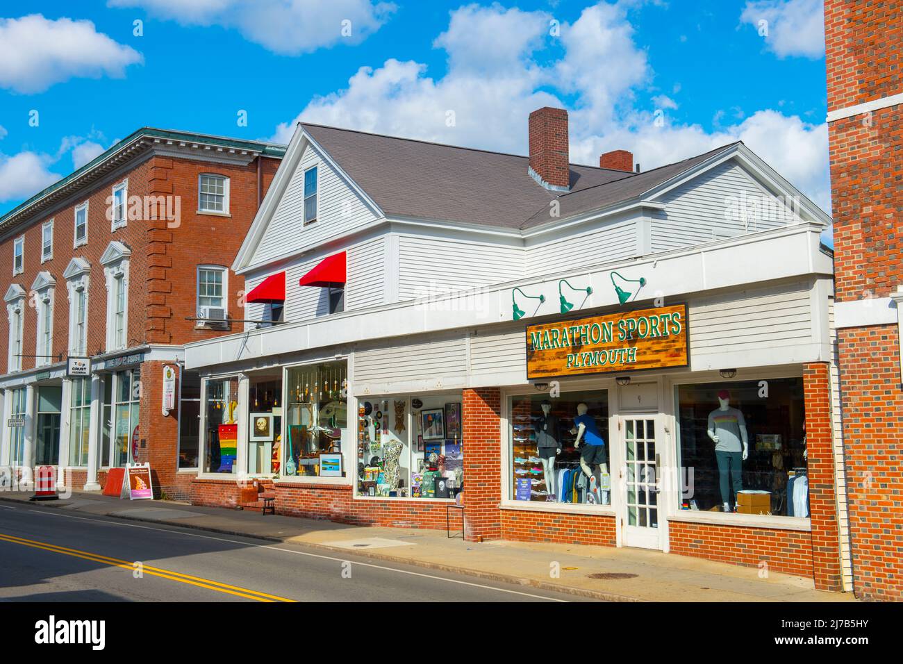 Historic commercial building at 9 Court Street in historic town center