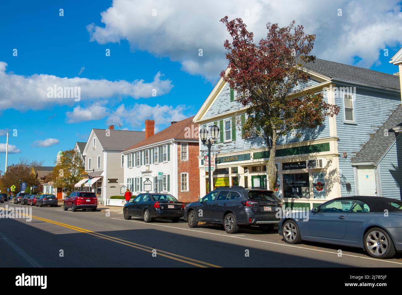 Historic commercial building at 57 Court Street in historic town center ...