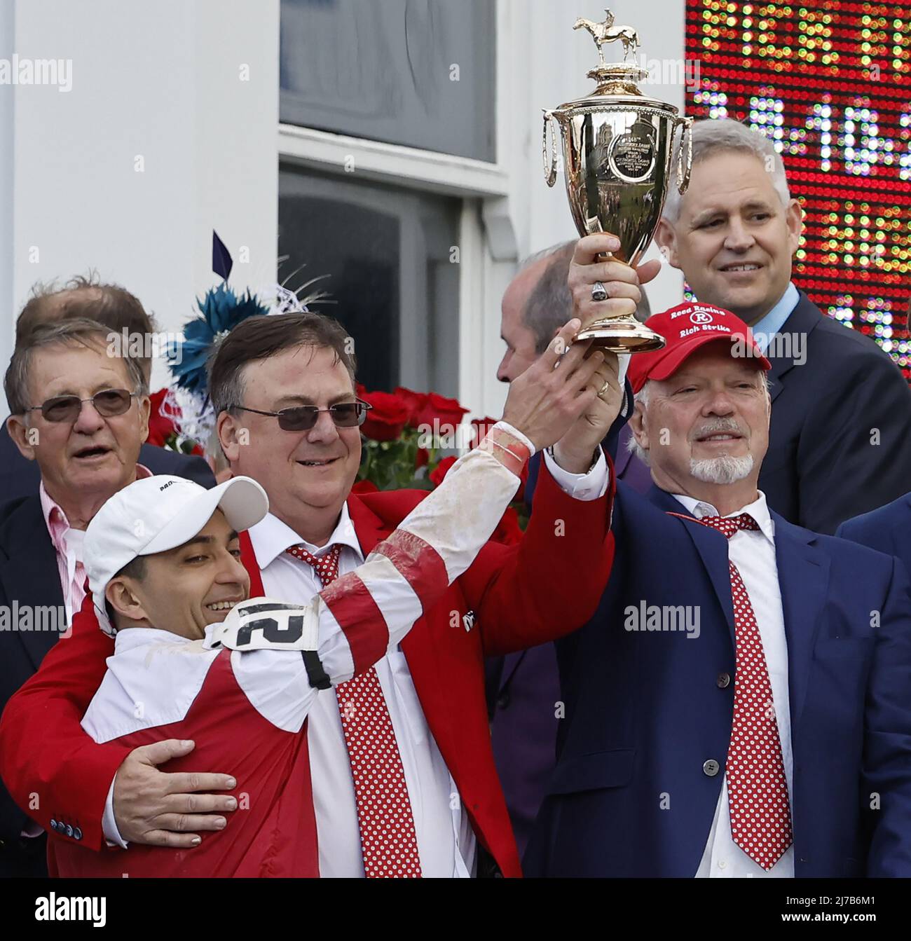 Louisville, United States. 07th May, 2022. Rich Strike Richard Dawson, celebrate in the winners circle after winning the Kentucky Derby at Churchill Downs in Louisville, Kentucky on Saturday, May 7, 2022 Photo by Mark Abraham/UPI Credit: UPI/Alamy Live News Stock Photo