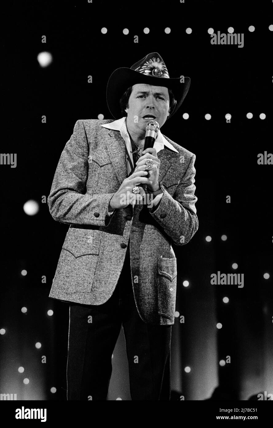 Mickey Gilley performs on Solid Gold in 1983 Credit: Ron Wolfson