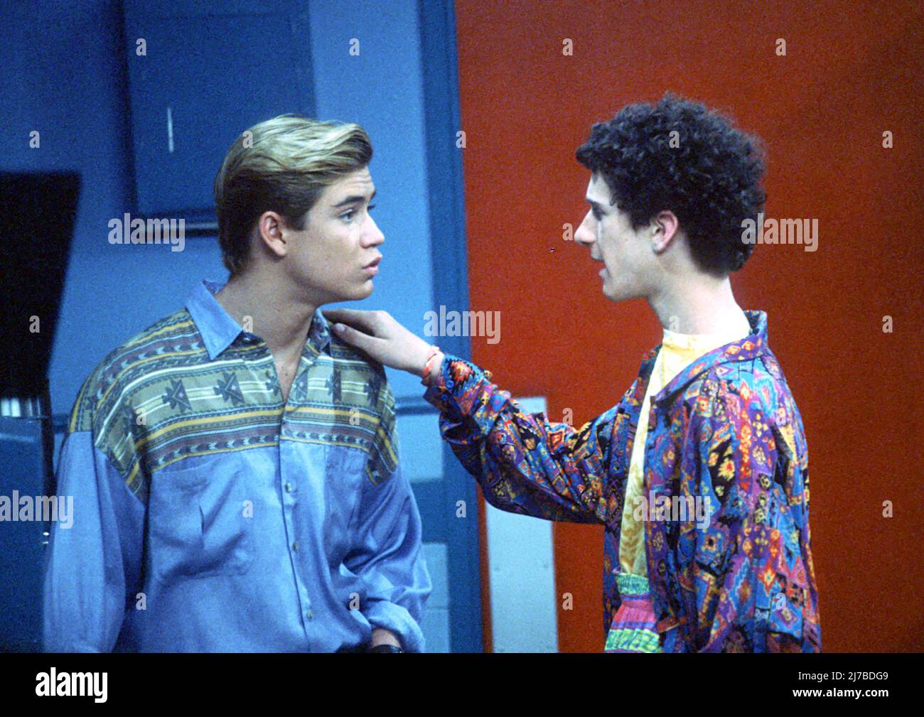 Dustin Diamond & MarkPaul Gosselaar on the set of the "Saved By The