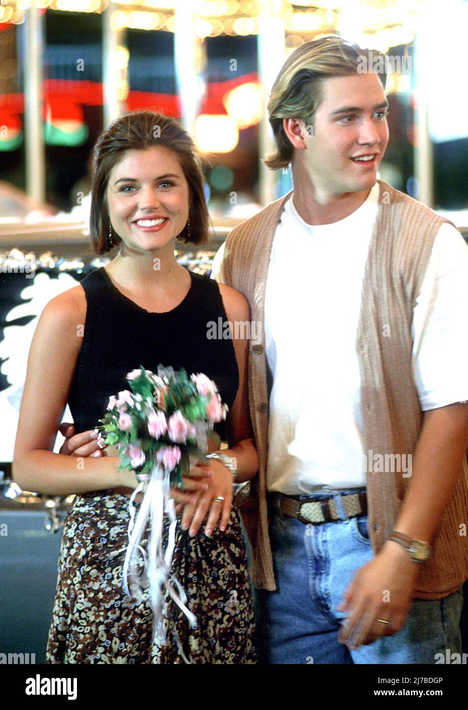 MarkPaul Gosselaar & TiffaniAmber Theissen on the set of the "Saved