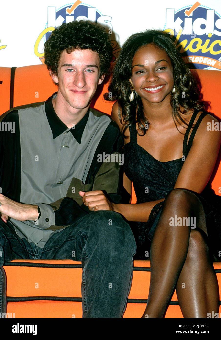Dustin Diamond & Lark Voorhies on the "Saved By The Bell" set. 1992