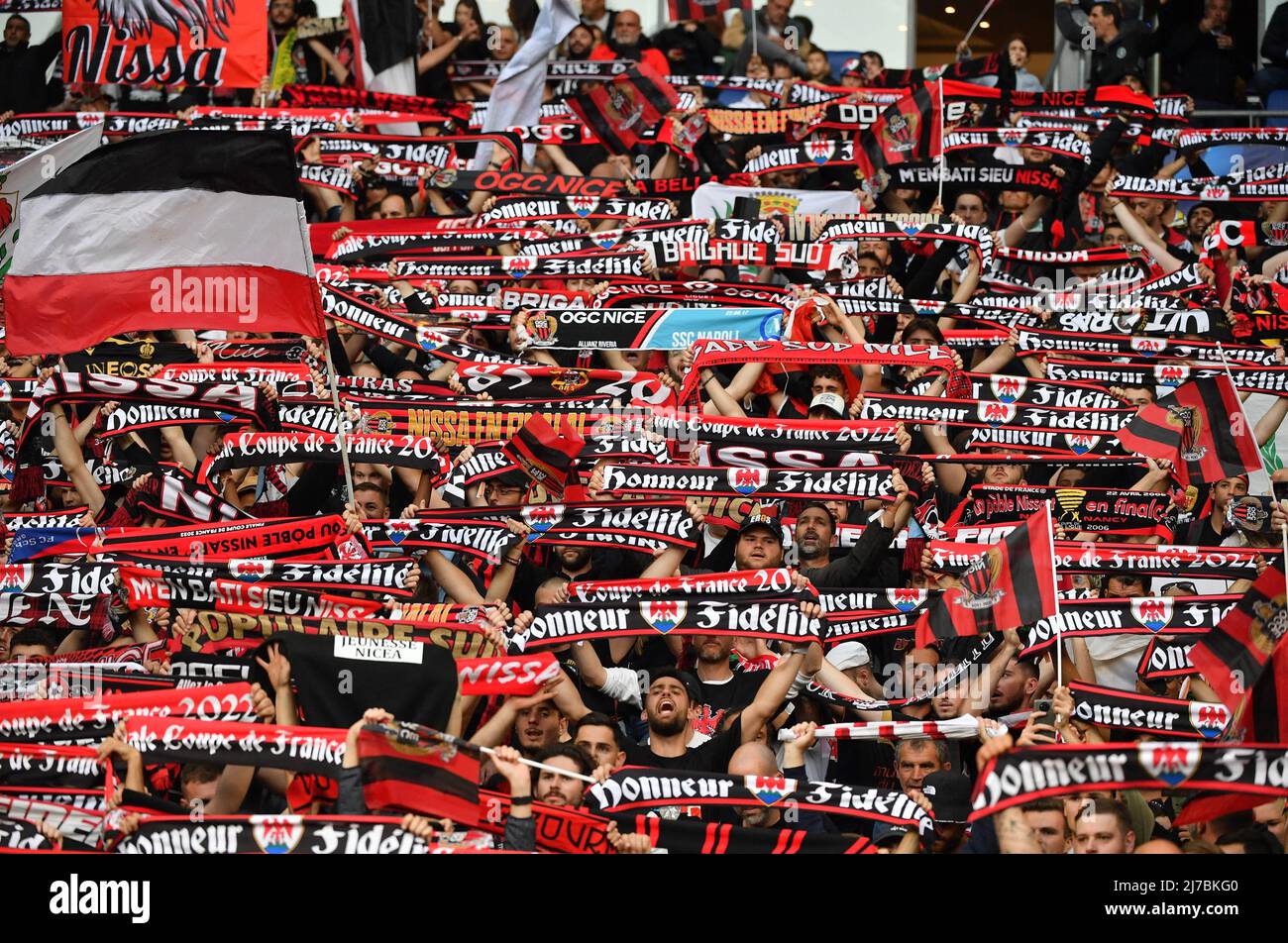 Nizza Am Boden Benfica Beat Nice 20 In France Die Fans Sind Außer Sich - 4lu2gxn