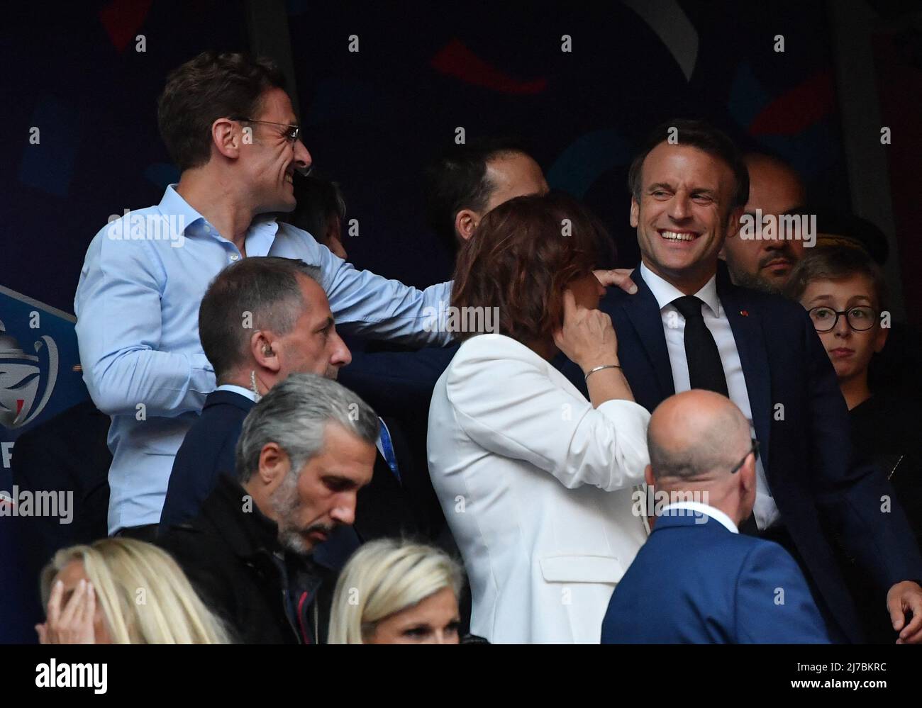 French président Emmanuel Macron with his brother Laurent Macron during