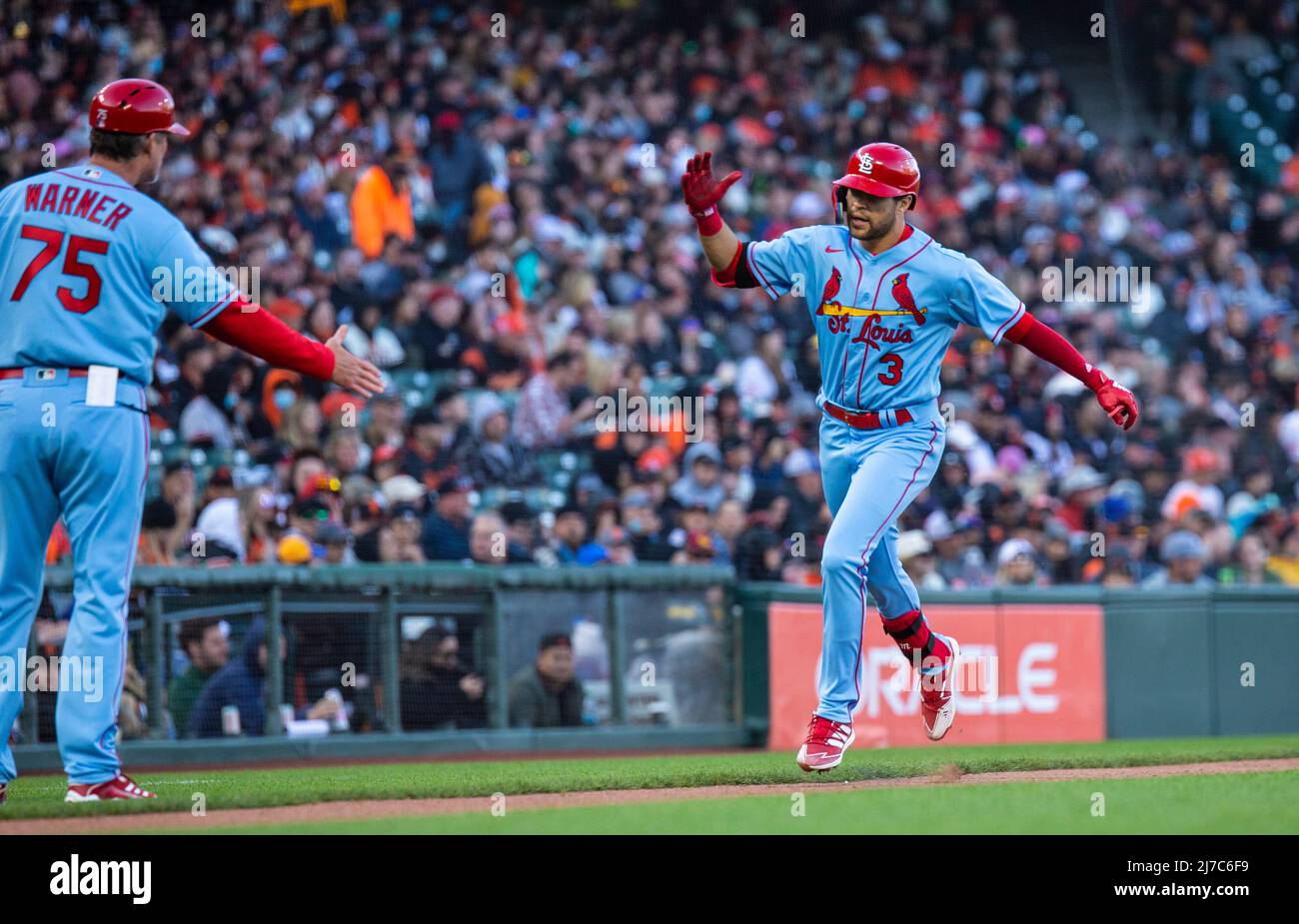 Photo: Cardinals Dylan Carlson Singles in Pittsburgh