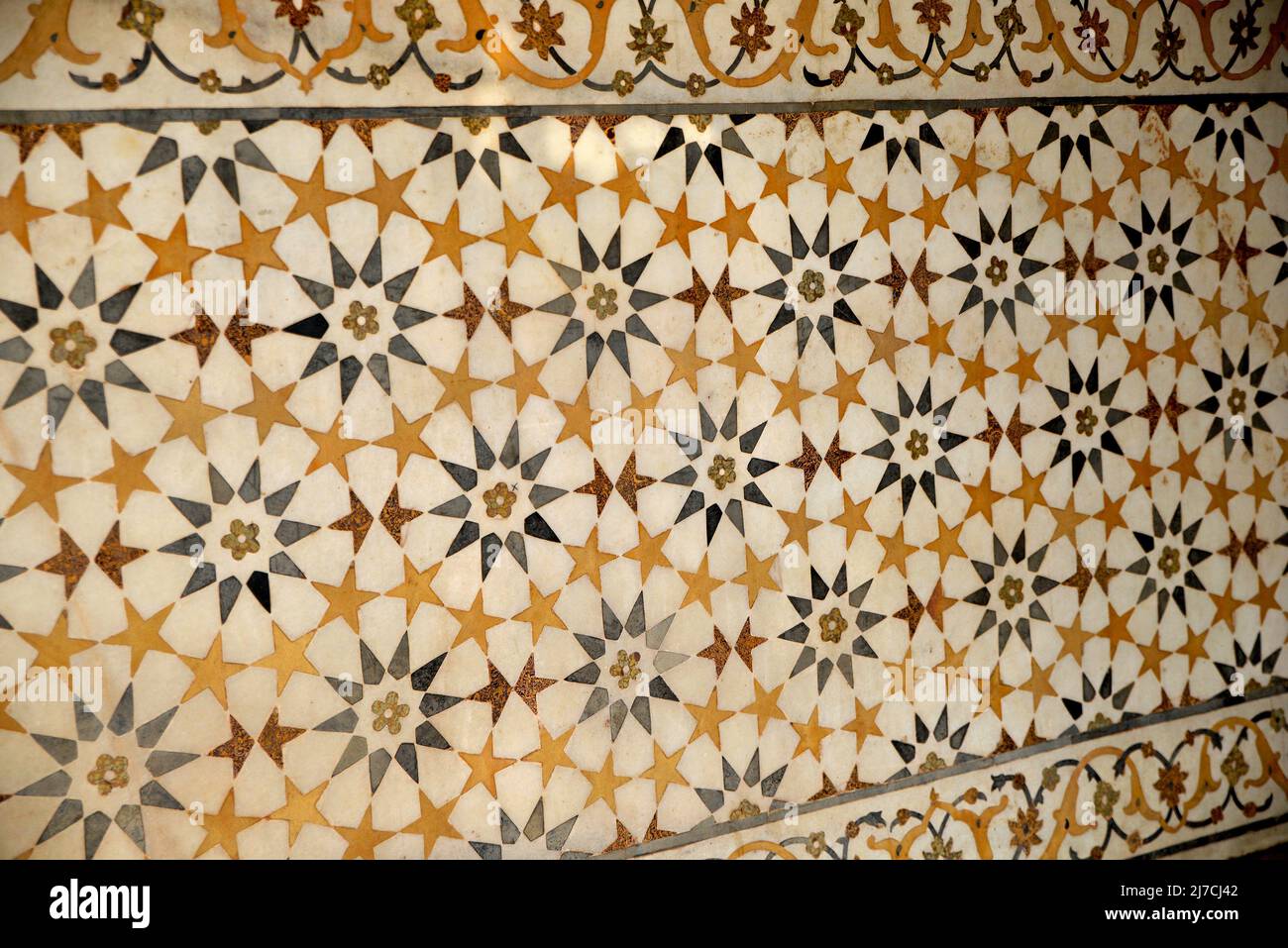 Details of marble surface with inlay in Itmad-ud-Daula Stock Photo