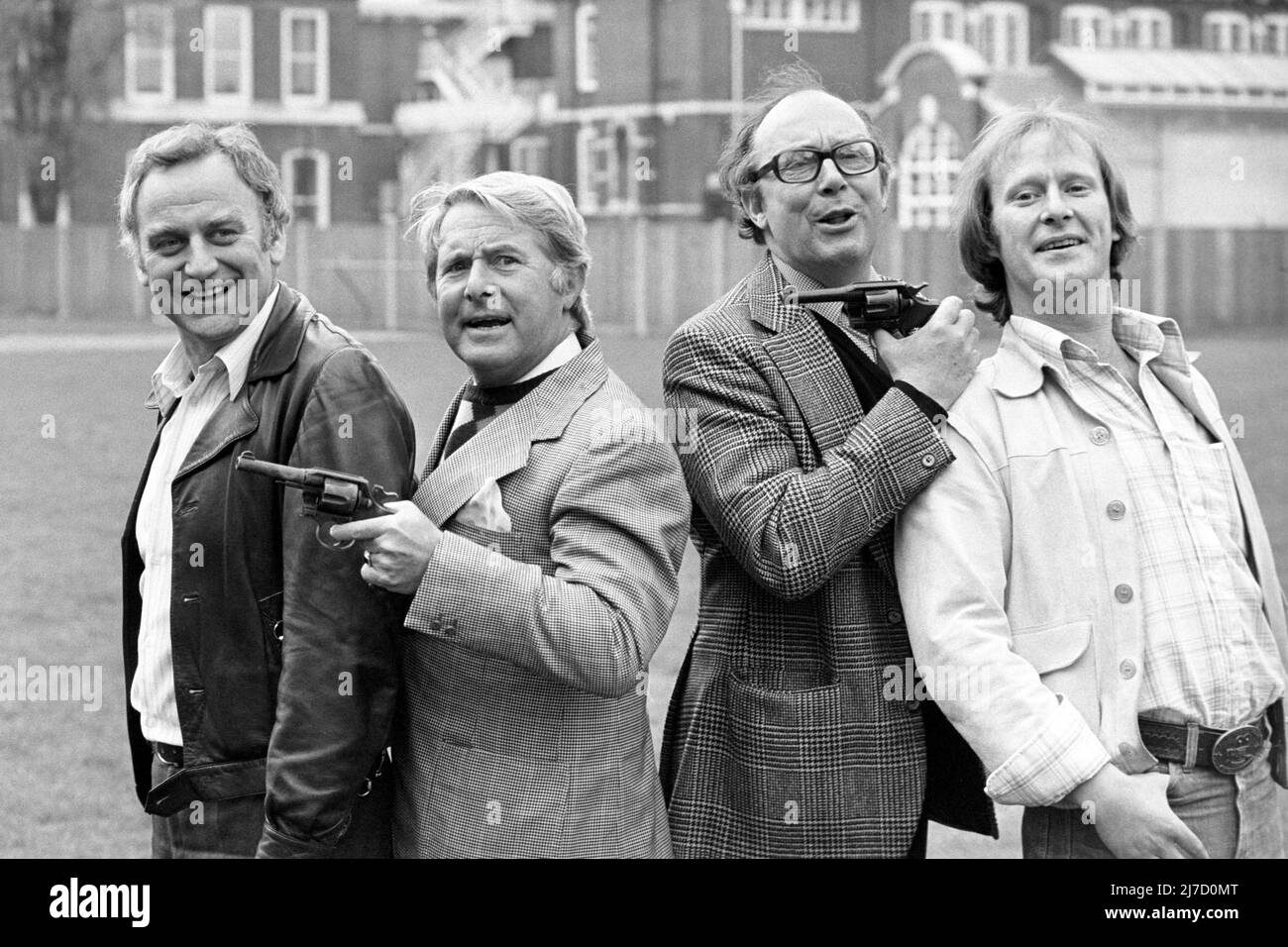 File photo dated 25/04/78 of (left, right) John Thaw, Ernie Wise, Eric Morecambe and Dennis Waterman in London. Dennis Waterman, who starred in TV shows including The Sweeney, Minder and New Tricks, has died at the age of 74. Issue date: Sunday May 8, 2022. Stock Photo