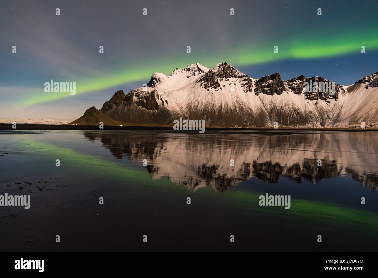aurora-borealis-over-mountain-vestrahorn-in-south-iceland-stock-photo